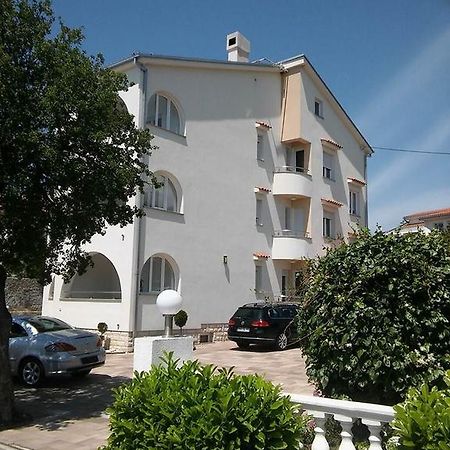 Garfild Guest House Novi Vinodolski Eksteriør billede