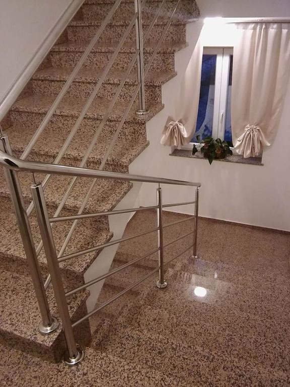 Garfild Guest House Novi Vinodolski Eksteriør billede