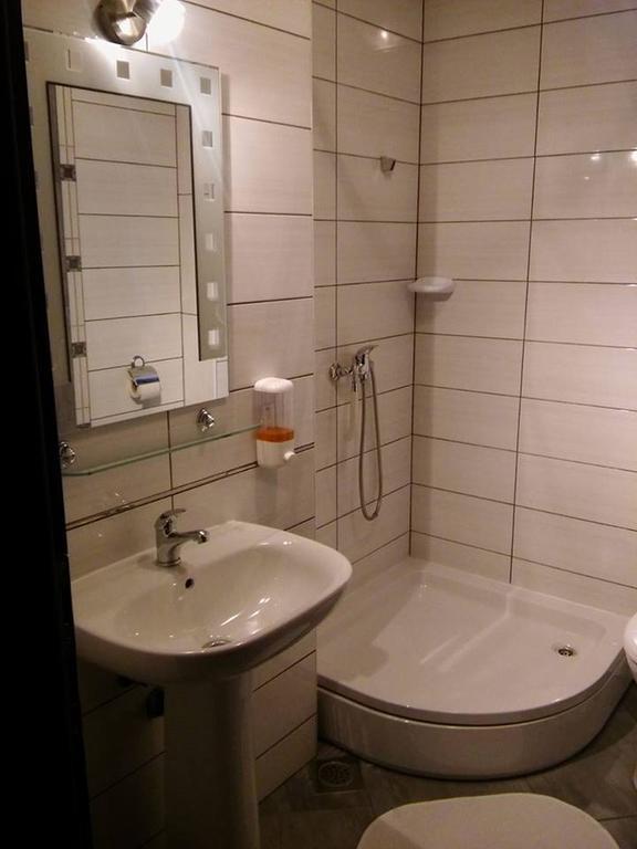 Garfild Guest House Novi Vinodolski Eksteriør billede